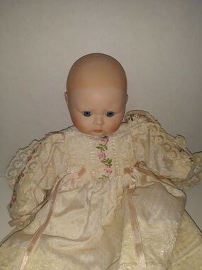 Victoria Ashlea originals Limited Edition, Music Box doll 12" tall